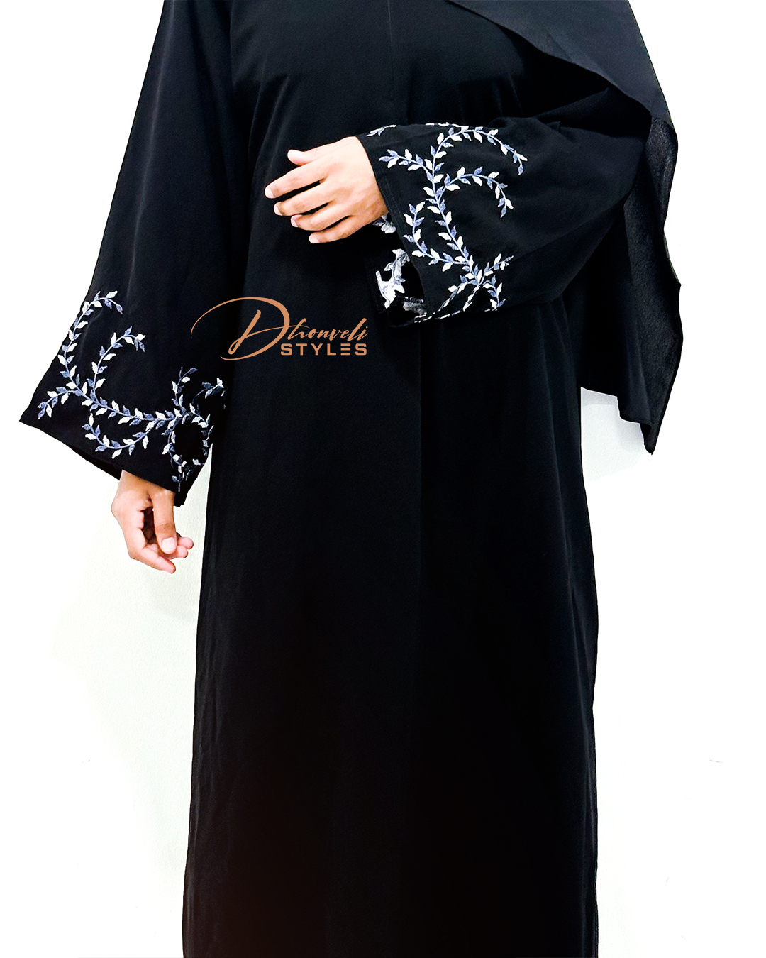 EMBROIDERY ABAYA M1023