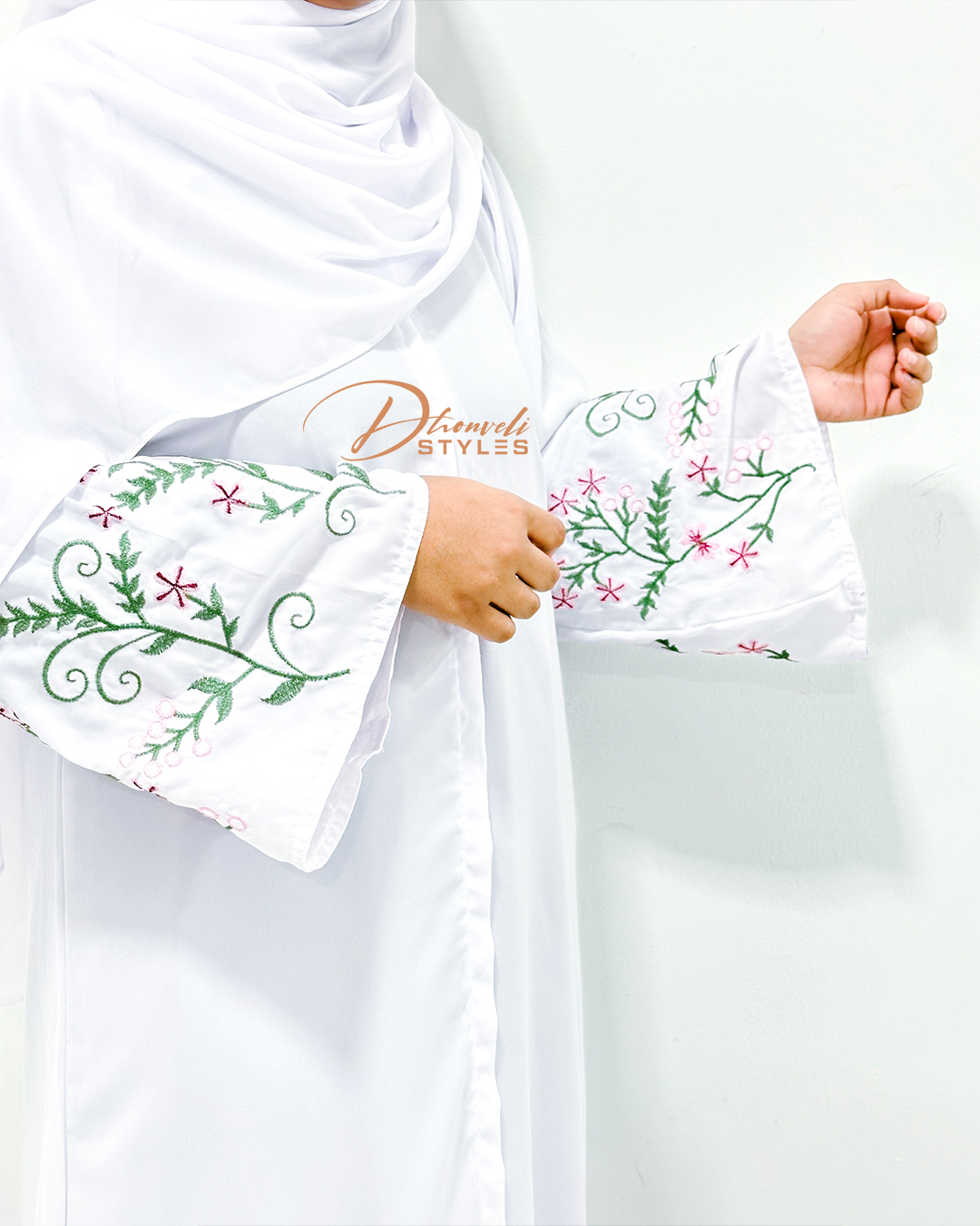 EMBROIDERY ABAYA L1010